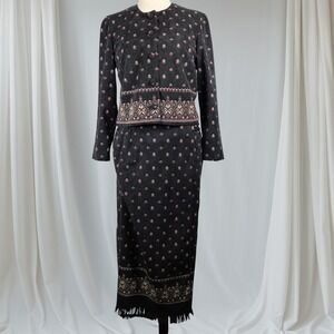 VTG Karin Stevens Petites Black 2 Piece Skirt Suit Women's 10P Fringe Hem Velvet